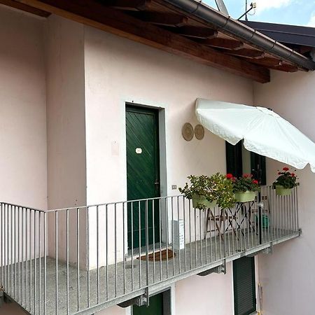 Appartamento Il Nido Castelletto sopra Ticino Esterno foto